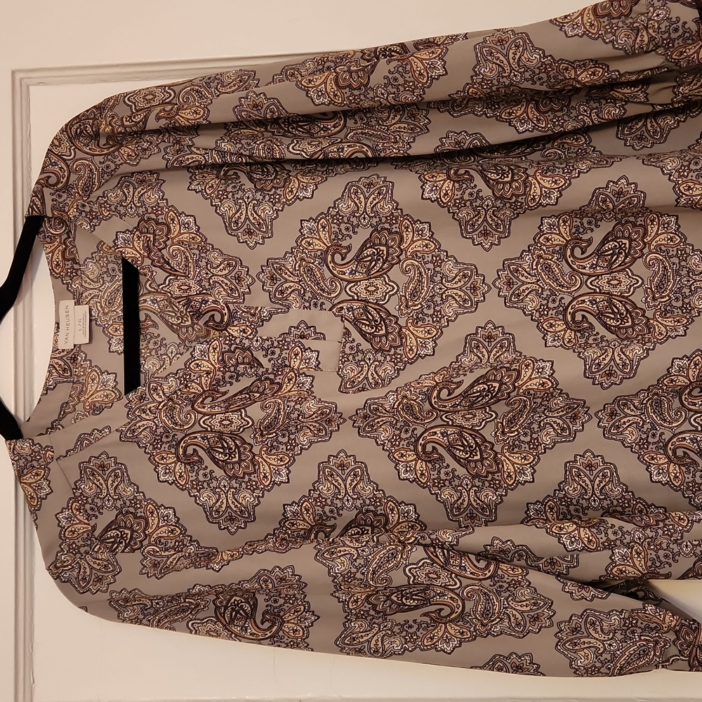 Van Heusen blouse